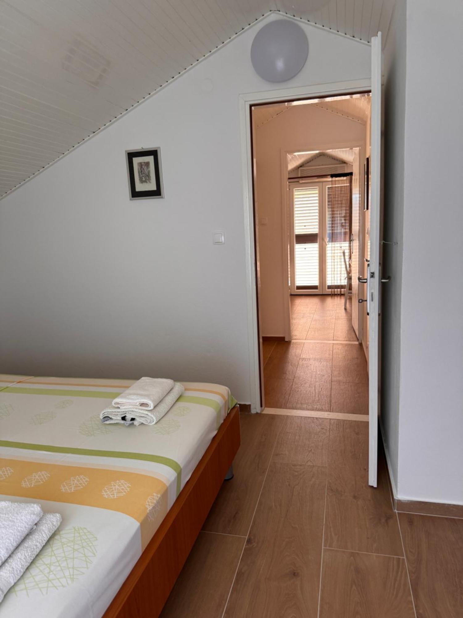 Apartmani Fides Лумбарда Номер фото